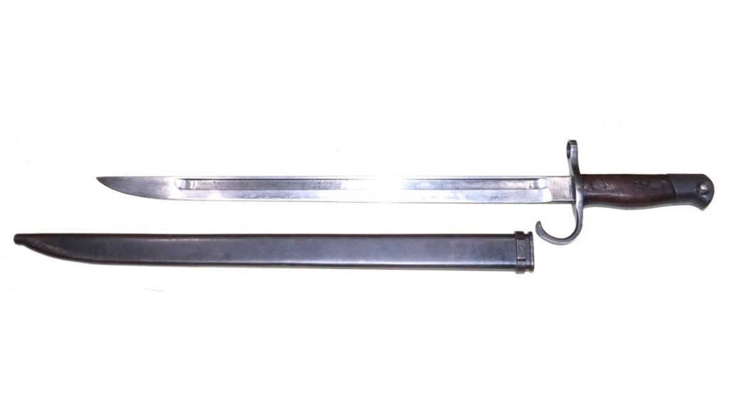 WW1/2 Japanese Bayonet And Scabbard