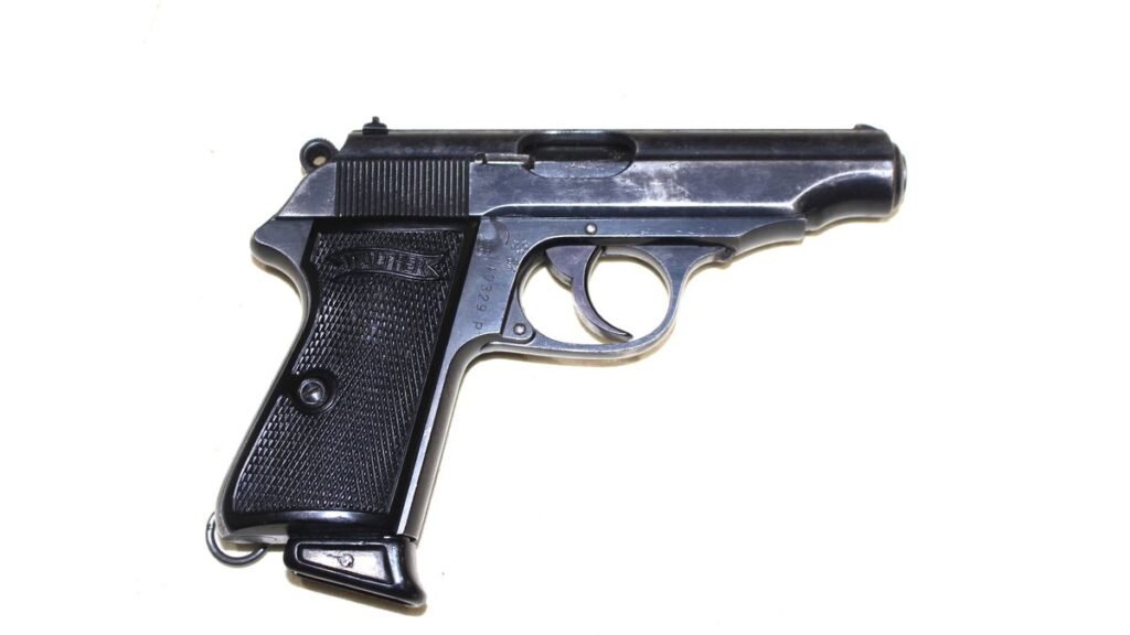 Brilliant Condition WW2 (1938) German Walther PP – SOLD F.A.