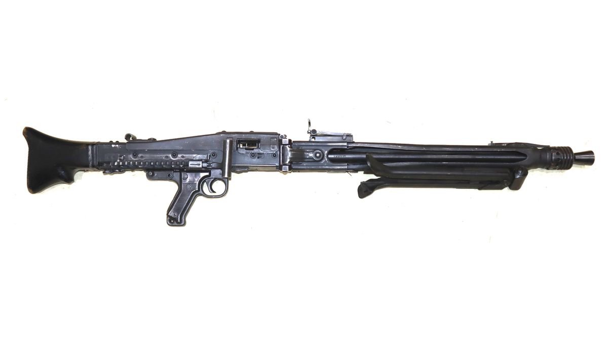 Post War Yugoslavian MG42/53 LMG – SN 033 - Image 11