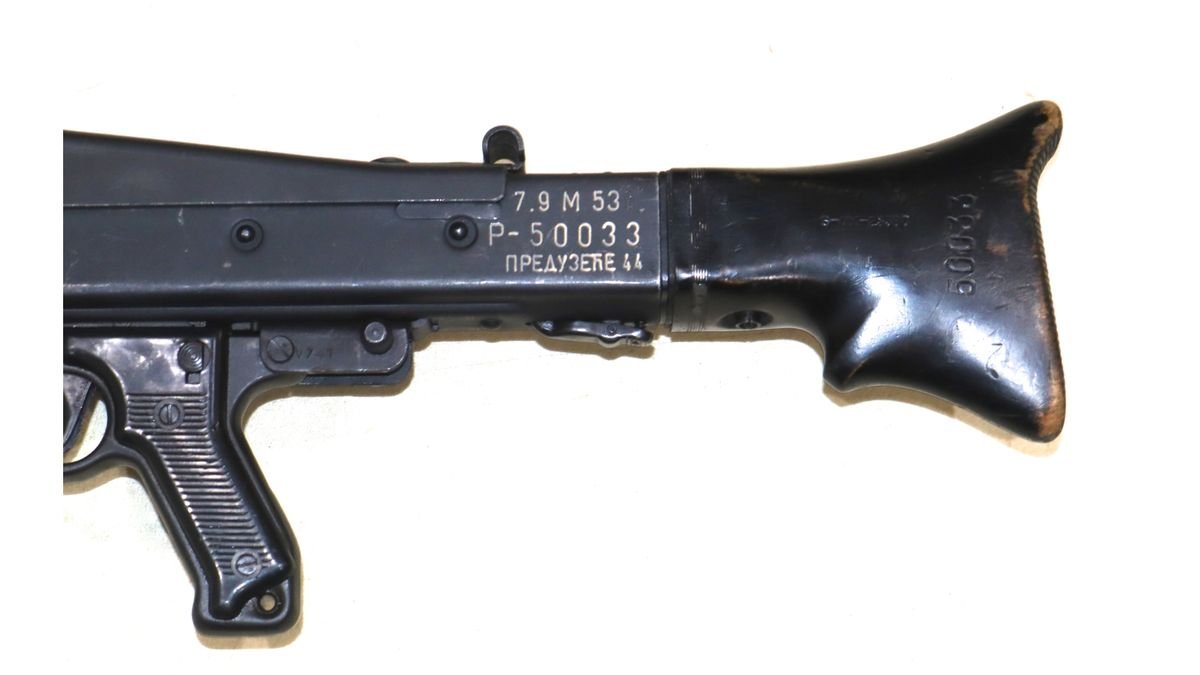 Post War Yugoslavian MG42/53 LMG – SN 033 - Image 2