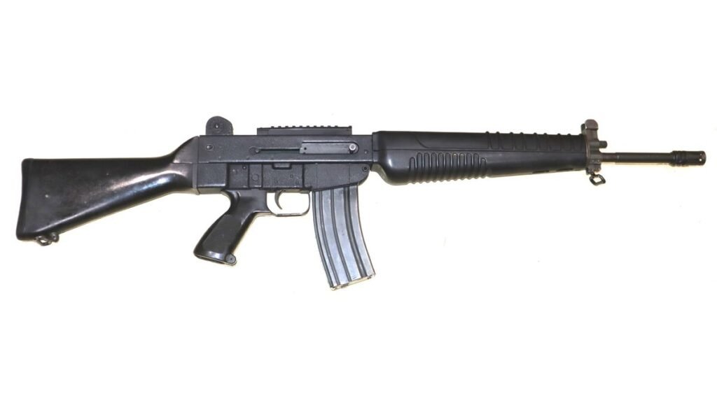Exceptionally Rare British Trials Patent Model Sterling SAR80 Assault Rifle – SN 923