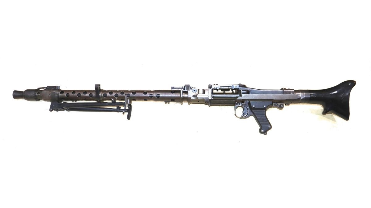 Superb Condition WW2 German 1945 Dated dot Marked MG34 – SN 098 - Image 11