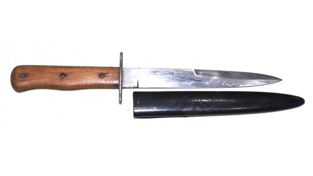 Original WW2 German Luftwaffe Fighting/Boot Knife