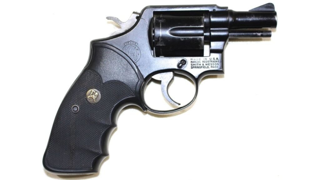 Smith & Wesson Model 10-6 Snubby Revolver