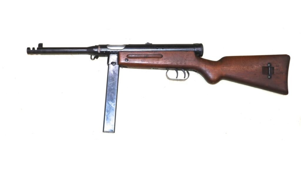 WW2 Italian Beretta Model 38/44 Sub Machinegun