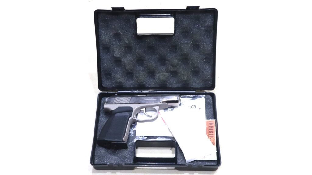 Baikal MP654K 4.5mm CO2 Gun In Case