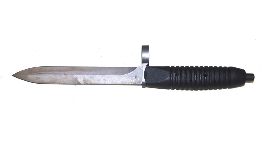 German HK 33 Bayonet