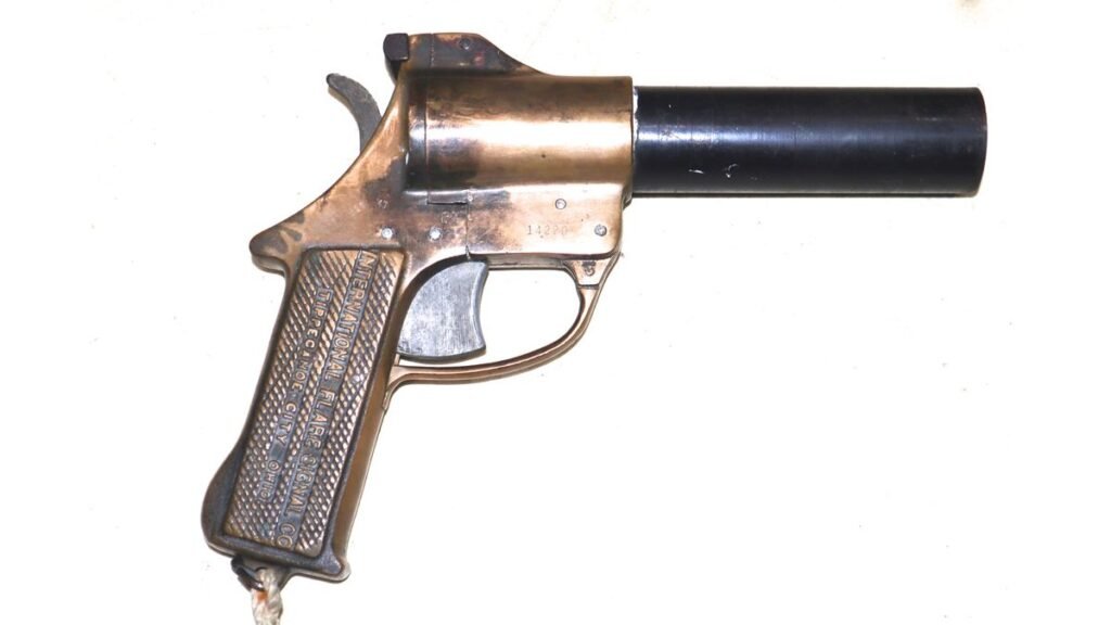 WW2 US International Flare Signal Company Flare Pistol