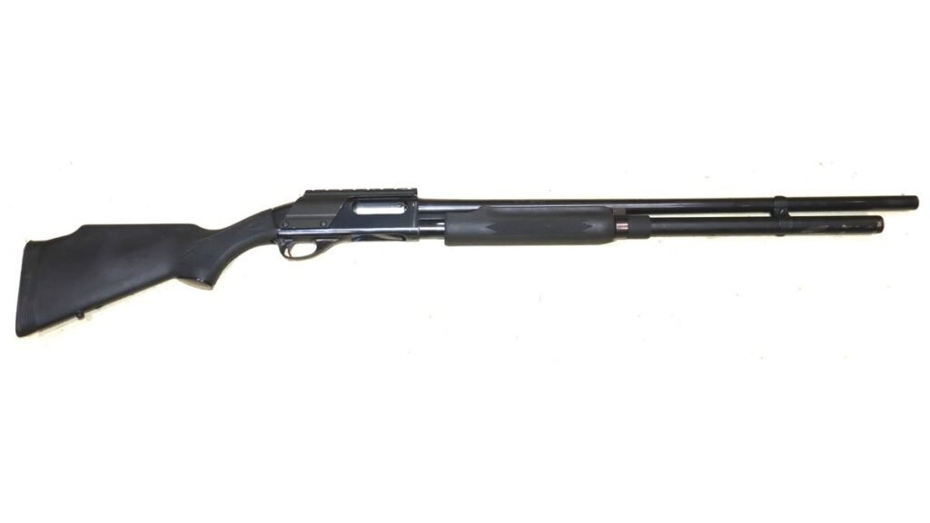 Excellent Condition Remington Pump Action Shotgun