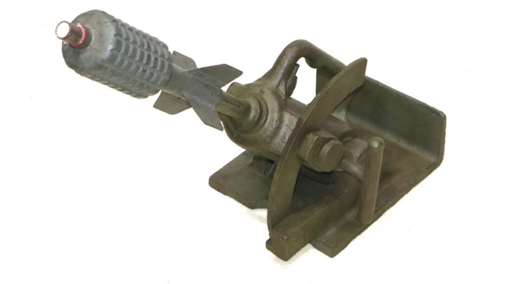 Extremely Rare WW1 German Model 16 Granatenwerfer With Round